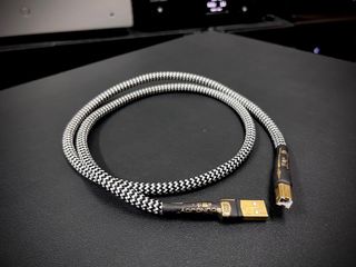 （分類：）位於 。 由 a347754532 提交（商品編號 1352180751，圖片 1）。簡介： 。