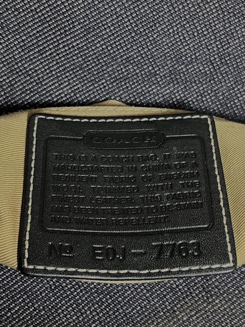 ♧ Coach Denim Baguette Pochette (Category: Luxury Bags & Wallets) located in Manila. Submitted by yagirlpj (Listing ID 1352291763, Image 3). Description: NO MAJOR FLAW/s.