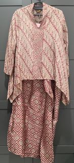 (Category: ) located in . Submitted by clicktocart.bundle.preloved (Listing ID 1352288240, Image 1). Description: .