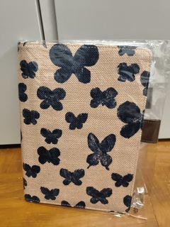 （分類：）位於 。 由 s2009158 提交（商品編號 1352258954，圖片 1）。簡介： 。