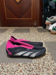 (Category: ) located in . Submitted by yongbin01 (Listing ID 1352169251, Image 1). Description: .
