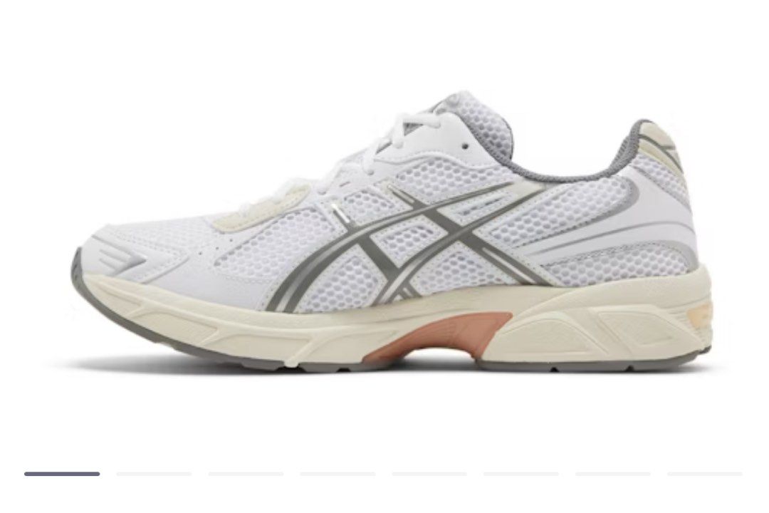 Asics Gel 1130 White Clay Grey (Category: Sneakers) located in Singapore. Submitted by popsiclestick (Listing ID 1352333277, Image 1). Description: brand new with novelship authenticity tag, bought on novelship for $180, never used before, come with official reciept of authenticity .