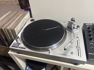 (Category: ) located in . Submitted by spendme (Listing ID 1352323569, Image 1). Description: .