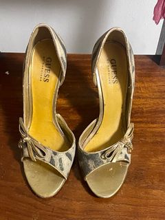 (Category: ) located in . Submitted by onceworn.mnl (Listing ID 1352160902, Image 1). Description: .