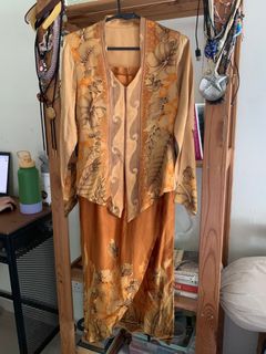 (Category: ) located in . Submitted by isellthingsss (Listing ID 1352202619, Image 1). Description: .