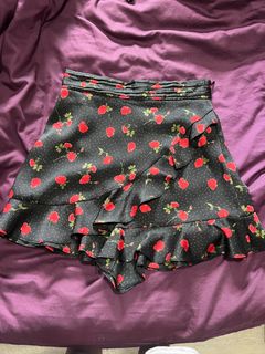 (Category: ) located in . Submitted by crunieladevil (Listing ID 1352297457, Image 1). Description: .