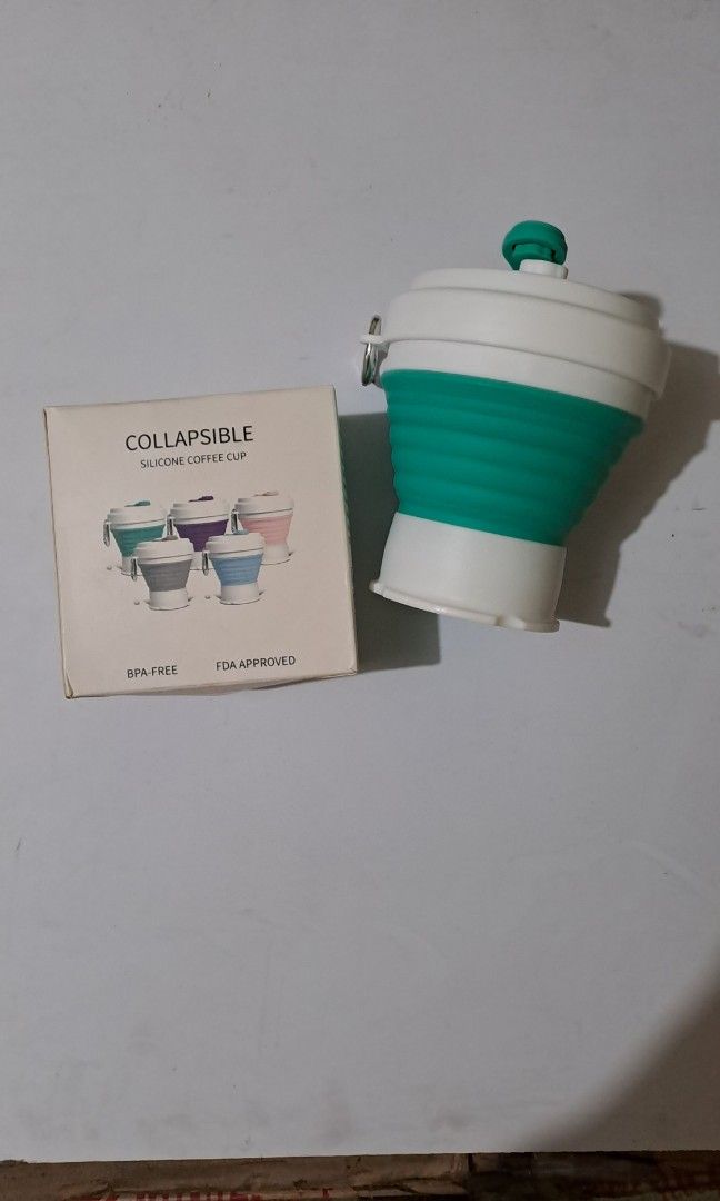 Collapsible portable silicone cup (Category: Dinnerware & Cutlery) located in Manila. Submitted by daisythejane (Listing ID 1352275283, Image 3). Description: Brand new silicone collapsible cup with drinking lid ✅️BPA free ✅️Leak proof ✅️Portable with carabiner included ✅️Collapsible ✅️350ml capacity.