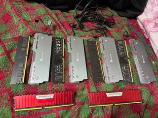 （分類：）位於 。 由 thomas14kb 提交（商品編號 1352308478，圖片 1）。簡介： 。
