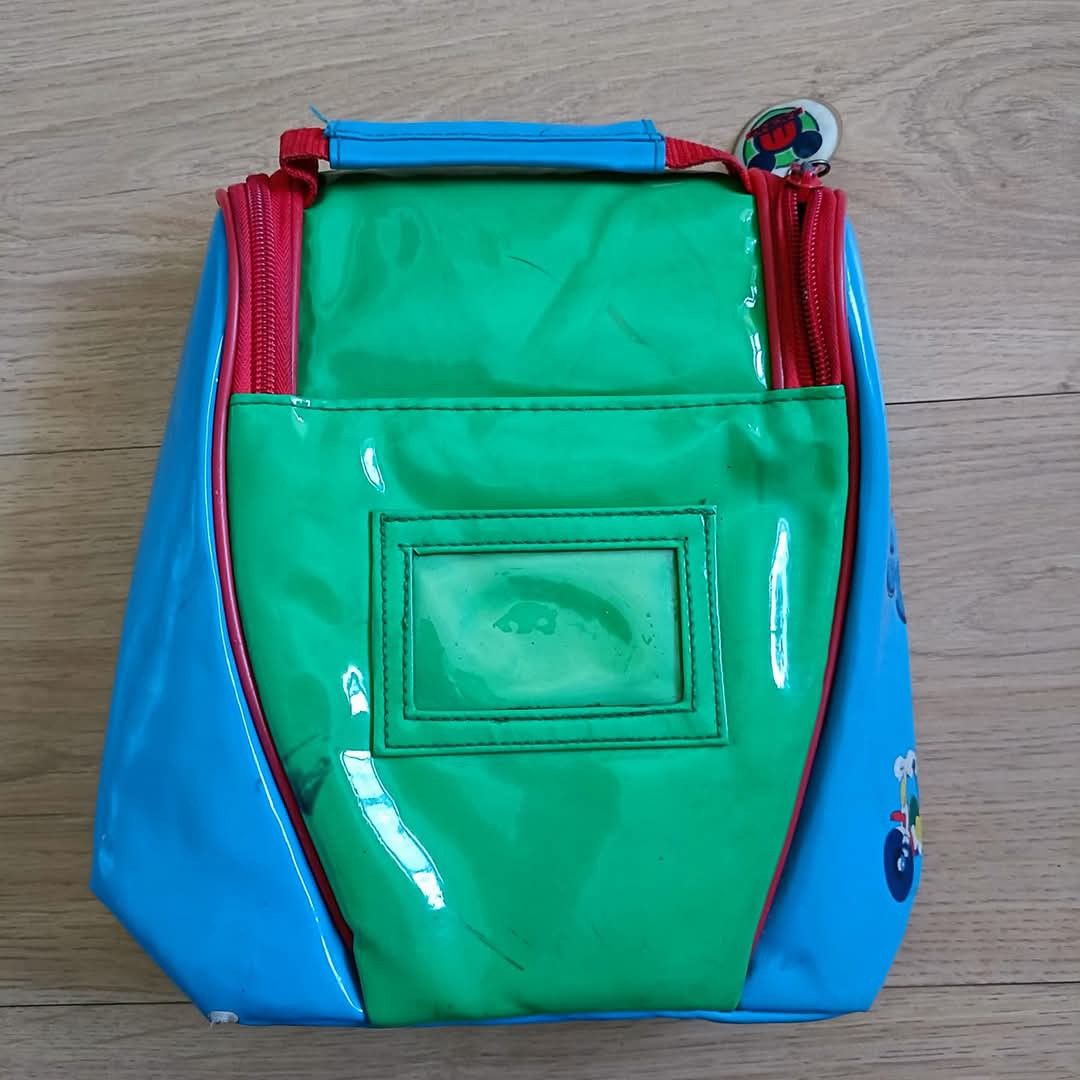 DISNEY Mickey Mouse Thermal Bag (Category: Diaper Bags & Wetbags) located in Bauang. Submitted by glenefinds (Listing ID 1352191053, Image 3). Description: ‼️FREE for miners w/ min. spend of 500 pesos.
