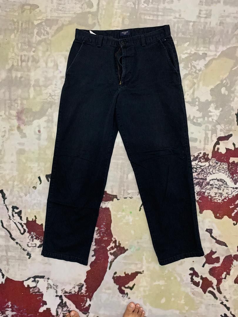 Dockers (34) (Category: Chinos) located in Bangi. Submitted by Terpakai232 (Listing ID 1352166300, Image 2). Description: Dockers -Size 34 Length 41. -Made in Bangladesh. -Condition 8.5/10 (Faded). -RM30.
