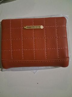 (Kategori: ) berada di . Dikirim oleh pputtuu (ID iklan 1309203476, Gambar 1). Deskripsi: .