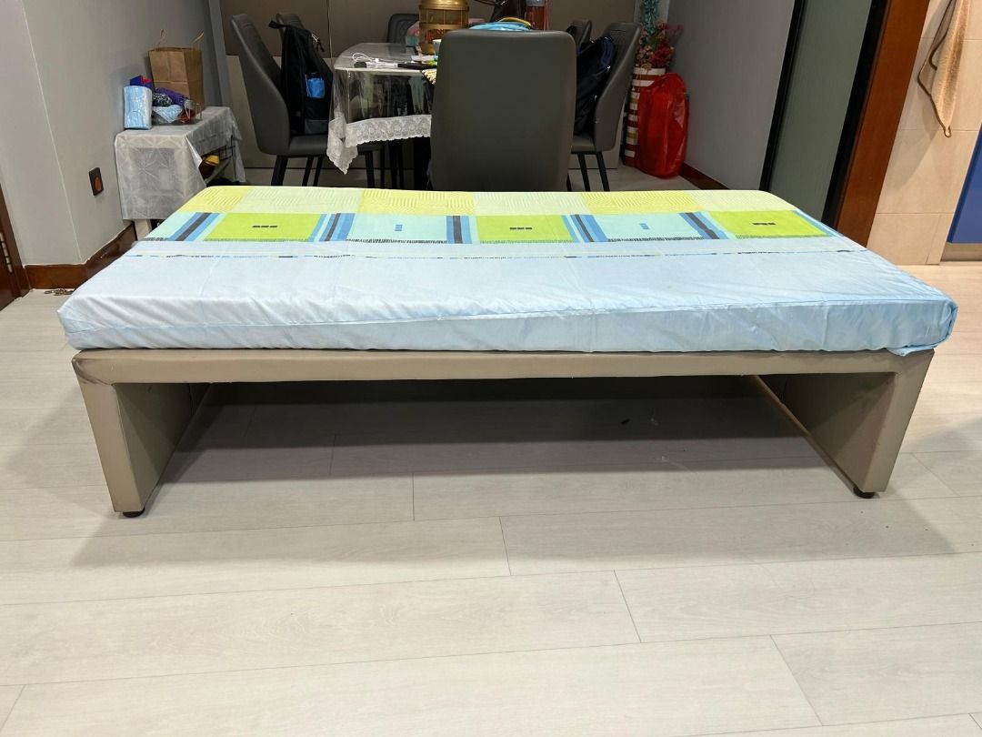 Helper Bed Store Room Bed (Category: Bed Frames & Mattresses) located in Singapore. Submitted by maheshnavani (Listing ID 1329206194, Image 3). Description: Helper Bed Store Room Bed Dimension : 164cm X 90 cm X 38 cm Mattress : Foam Self Collect at Pasir Ris West Plaza.
