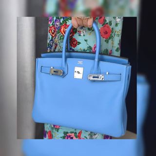 (Category: ) located in . Submitted by luxuryvintage (Listing ID 1352293482, Image 1). Description: .