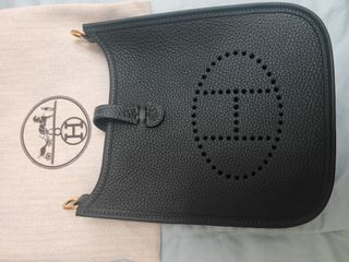 （分類：）位於 。 由 candicetam 提交（商品編號 1352257924，圖片 1）。簡介： 。