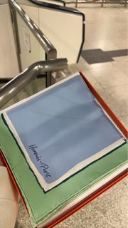 （分類：）位於 。 由 hycarly 提交（商品編號 1352208236，圖片 1）。簡介： 。