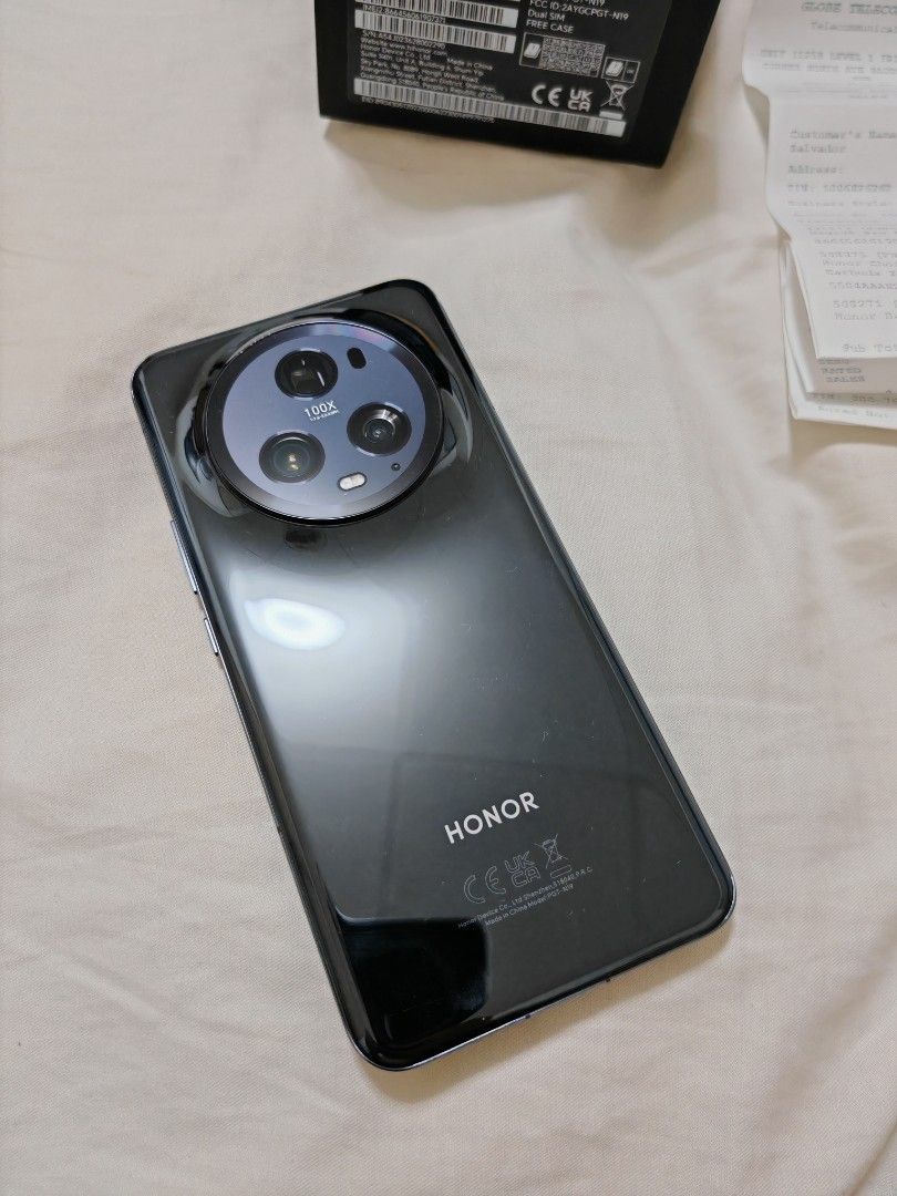 Honor Magic 5 Pro (personal unit) (Category: Android Others) located in Quezon City. Submitted by gbertsalvador (Listing ID 1352308895, Image 2). Description: For Sale only Honor Magic 5 Pro -It's my personal unit from my plan renewal -Globe unit but open line -Complete package -Receipt under my name -Still smooth and in good working condition -silicon case or phone case protected since day 1 -healthy battery -has hairline scratches and minor den