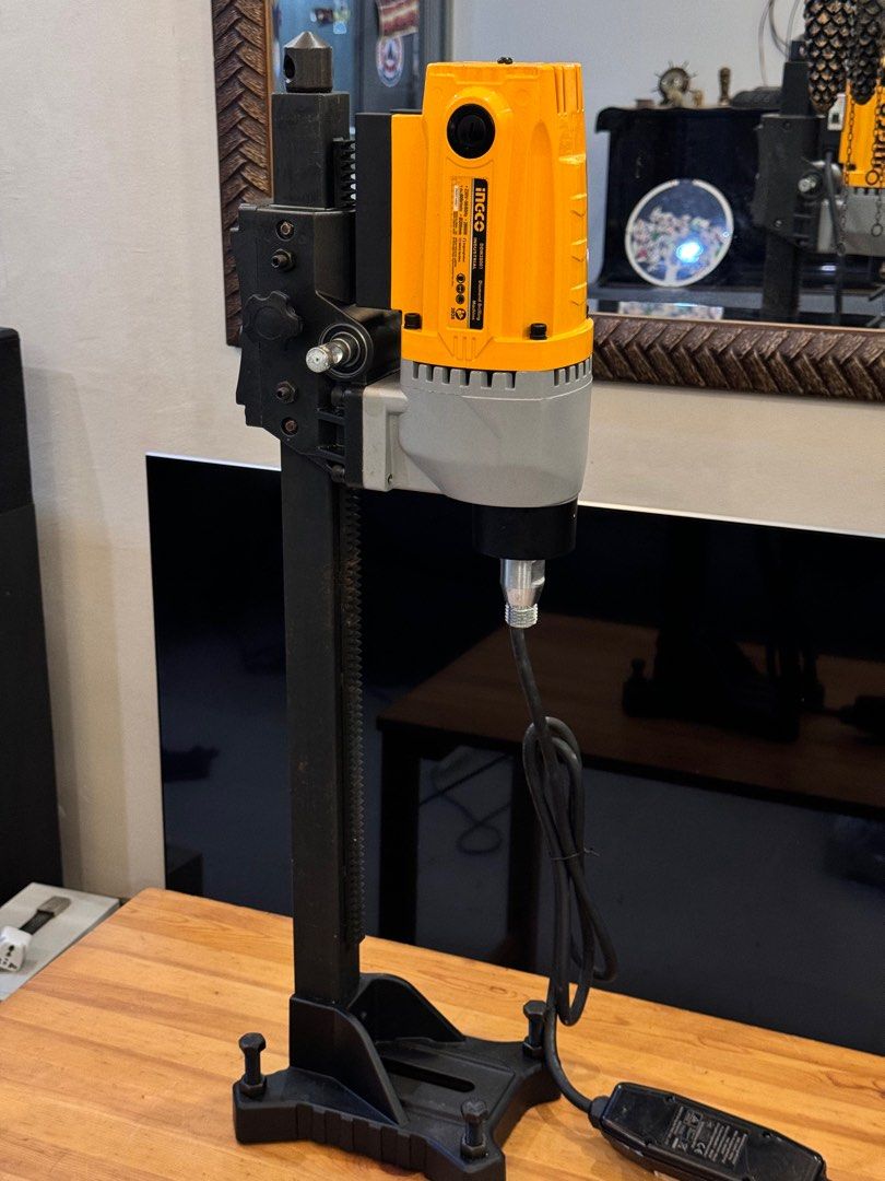 INGCO Diamond Drilling Machine (Category: Construction Tools & Equipment) located in Talisay. Submitted by kim_rey (Listing ID 1352176760, Image 1). Description: complete with box (unused) Model: DDM28001 Specifications: ▪️Input Power: 2800W ▪️Rated Voltage: 220-240V~ ▪️Rated Frequency: 50/60Hz ▪️No-Load Speed: 800rpm ▪️Maximum Drilling Diameter: 200mm Accessories Included: ▪️Drilling stand ▪️1 set of carbon brush ▪️Features: Heavy Duty Construct