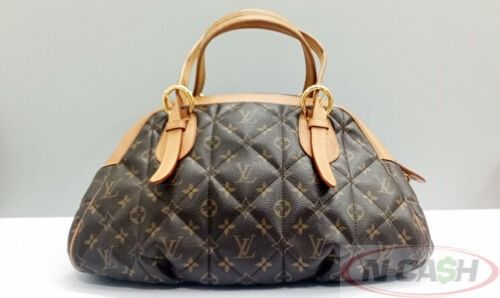Louis Vuitton Etoile Monogram Canvas Bowling Bag (Category: Luxury Bags & Wallets) located in Quezon City. Submitted by luxury_by_n-cash (Listing ID 1352213923, Image 2). Description: N-Cash Pawnshop "Instant Cash for Bags, Watches, Cars, and Electronics" https://www.ncash-pawnshop-philippines.com/ Louis Vuitton Etoile Monogram Canvas Bowling Bag PRE-OWNED Measures: 17.5″ L x 9″ H x 10″ D (approx) 6″ Handle Drop Material: Monogram Canvas with Lea