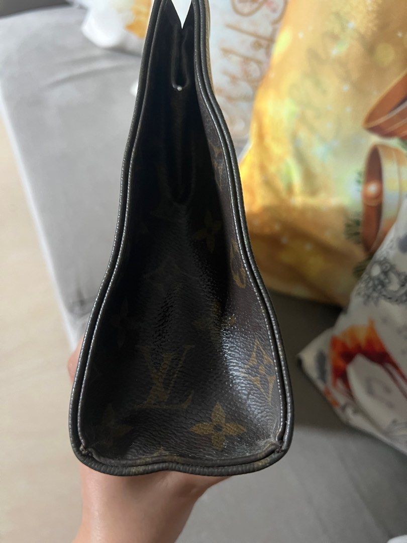 LV Monogram toiletry pouch (Category: Luxury Bags & Wallets) located in Manila. Submitted by kimberlyx01679 (Listing ID 1352175624, Image 3). Description: - no cracks -good condition at leather, structured pouch -tarnish at zipper(original) -flaws at inner lining payment first via gcash +shipping fee check out via shoppee, lbc, j&t or flash express .