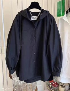 (Category: ) located in . Submitted by shopaholic-anonymous (Listing ID 1352186599, Image 1). Description: .