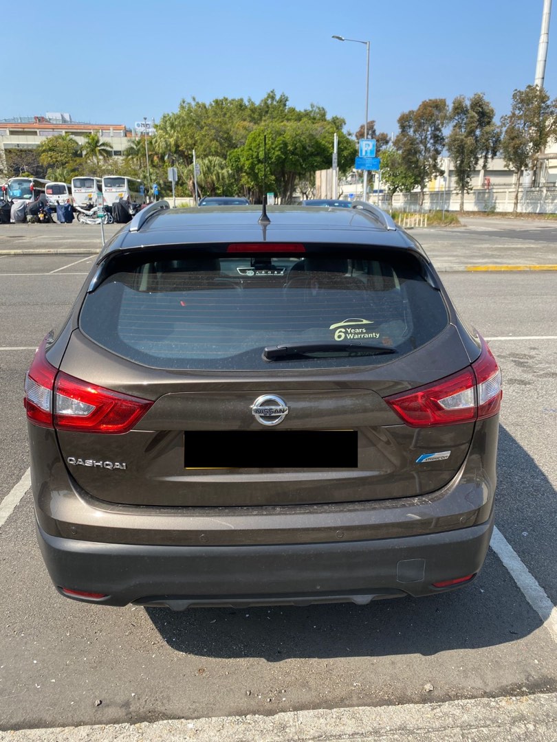 Nissan Qashqai plus -- Auto62866876588290111