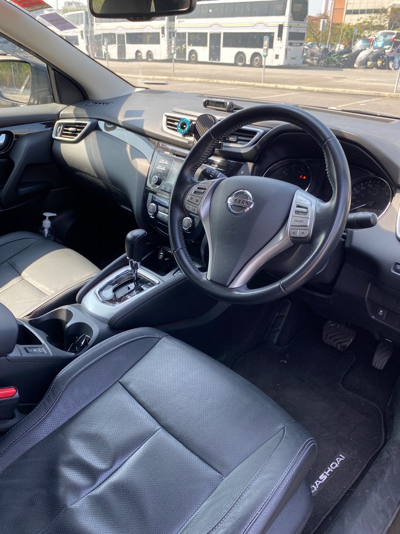 Nissan Qashqai plus -- Auto62866876588290113