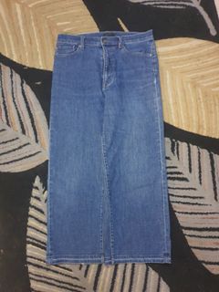 (Category: ) located in . Submitted by amirneverbrokeagain_ (Listing ID 1352277990, Image 1). Description: .