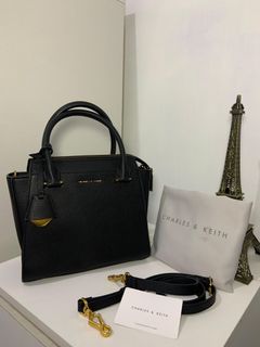 (Kategori: ) berada di . Dikirim oleh titiskristy (ID iklan 1352298399, Gambar 1). Deskripsi: .