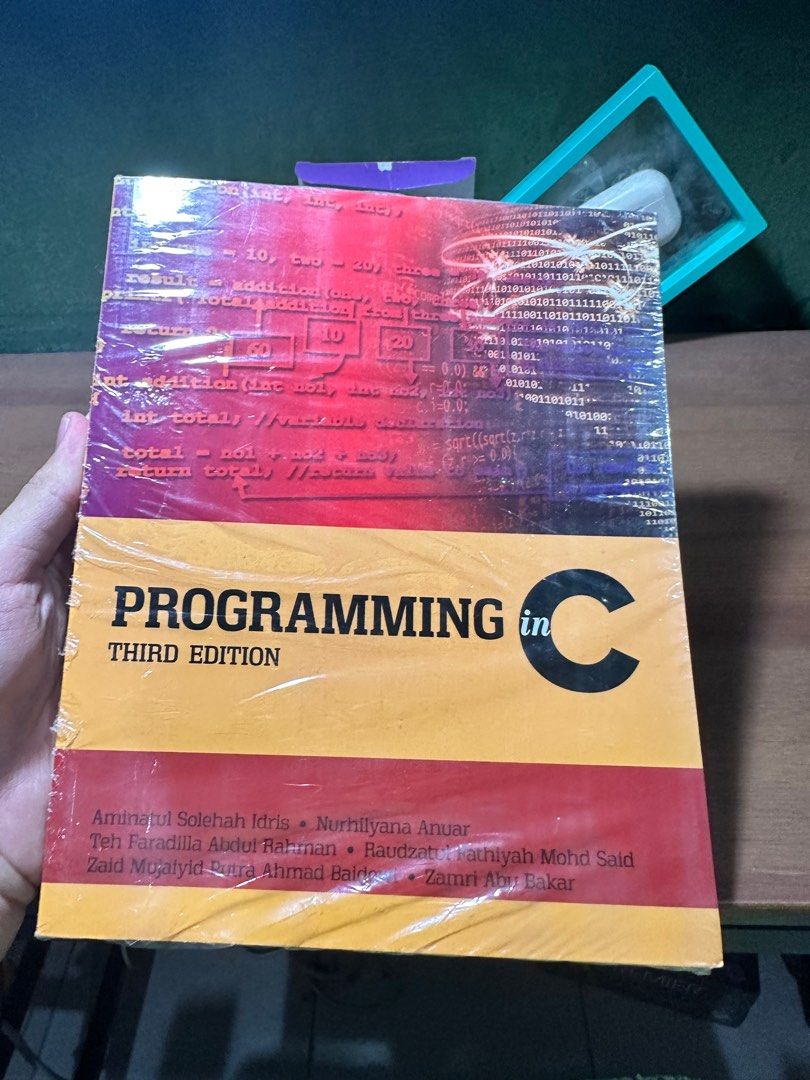Programming in c (Category: Textbooks) located in Rawang. Submitted by quantum_mania (Listing ID 1352262189, Image 1). Description: Boleh pakai untuk sesiapa yg nak belajar c programming Mainly used for student asasi dengkil Price is negotiable🙂‍↕️ If anything just msg me yaa.