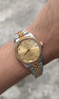 (Category: ) located in . Submitted by laurentinwatches (Listing ID 1352260933, Image 1). Description: .