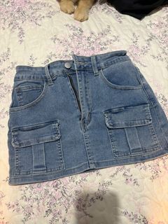 (Category: ) located in . Submitted by _olivia123 (Listing ID 1352279892, Image 1). Description: .
