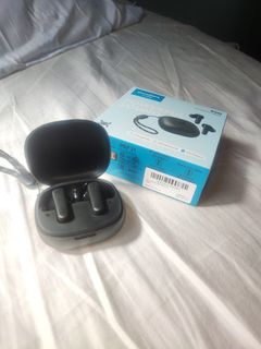 (Category: ) located in . Submitted by ithriftnow (Listing ID 1352196455, Image 1). Description: .