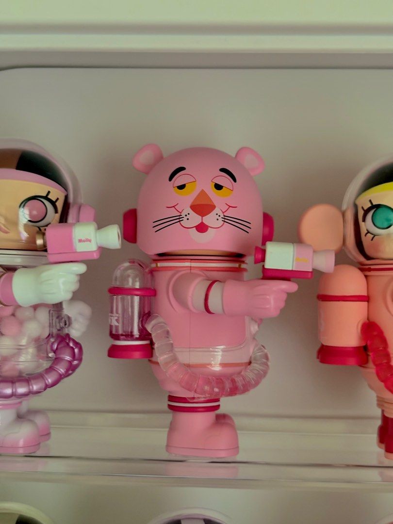 Space Molly 100% Pink Panther (Category: Designer & Blind Box Toys) located in Guagua. Submitted by holamissy (Listing ID 1352239659, Image 3). Description: Sealed foil 2nd and 3rd photo is mine, for reference Open to trade.