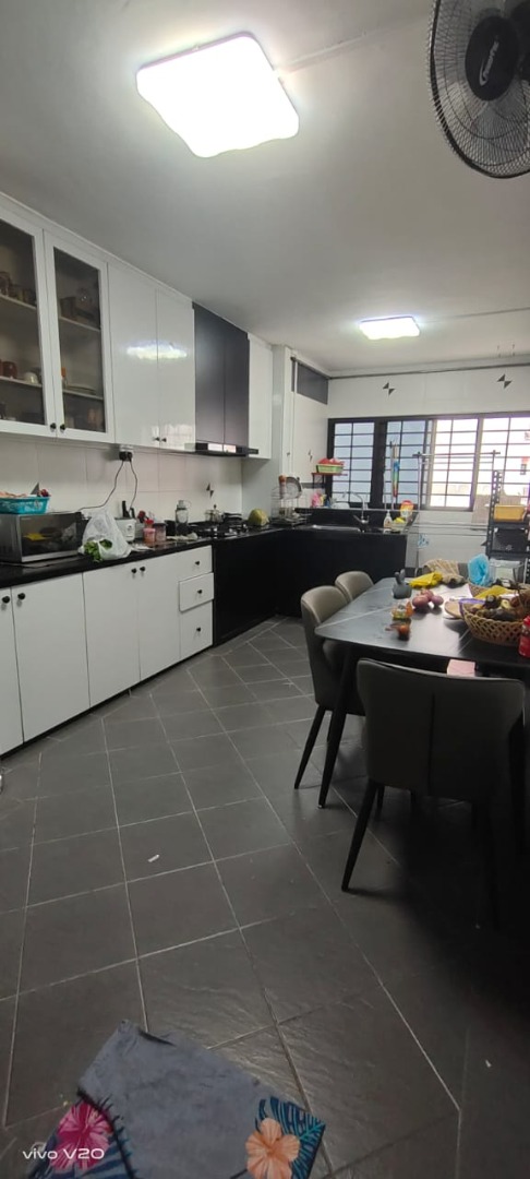 (Category: ) located in . Submitted by nandhu894 (Listing ID 1352219735, Image 1). Description: .
