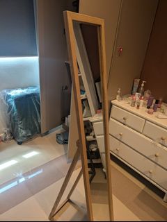 (Category: ) located in . Submitted by smangoo (Listing ID 1352276544, Image 1). Description: .