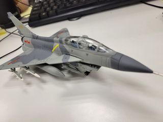 （分類：）位於 。 由 brianybng 提交（商品編號 1352179744，圖片 1）。簡介： 。