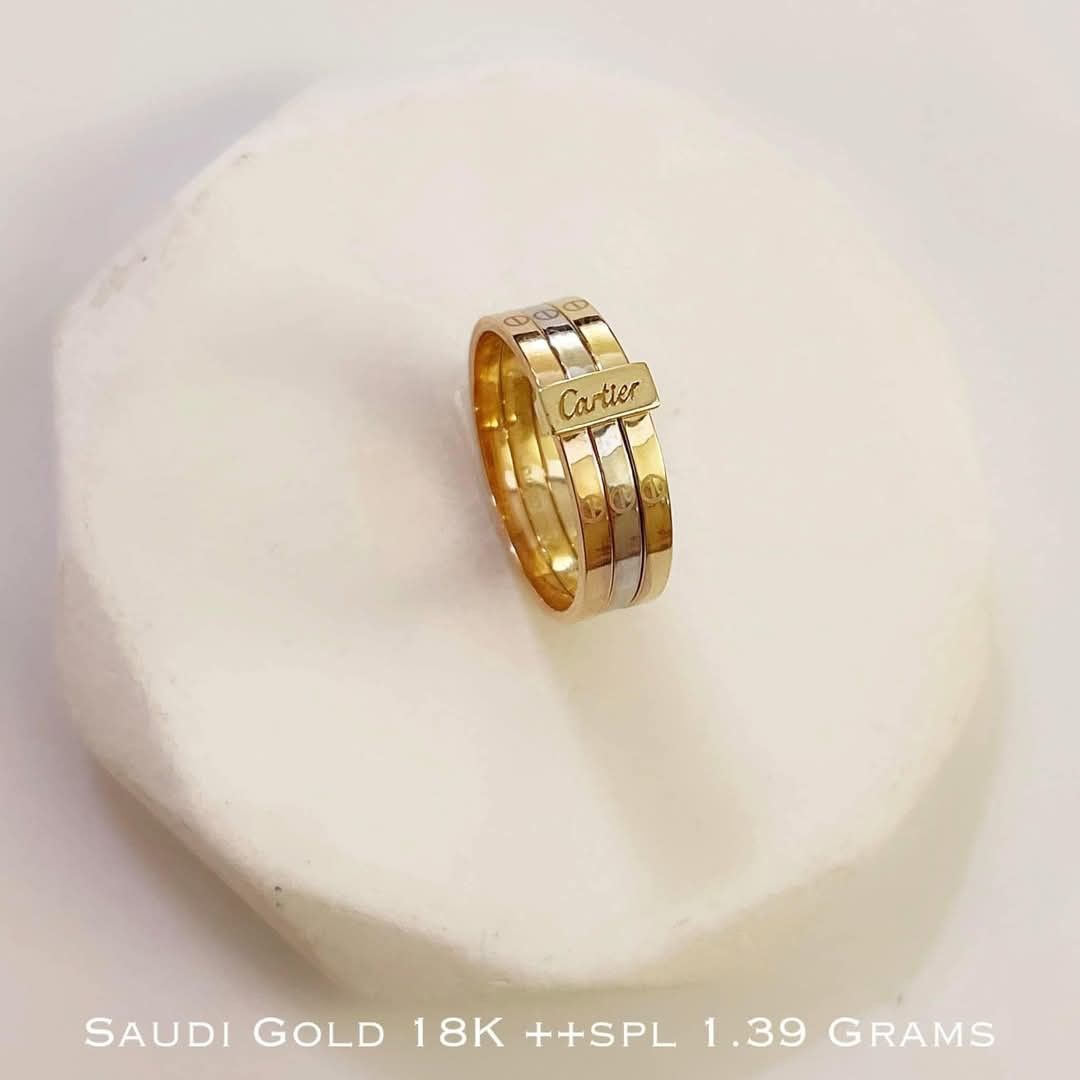 Tricolor Ring for women (Category: Rings) located in Manila. Submitted by rexanie (Listing ID 1352216102, Image 3). Description: New Avialbel Size: 6 Pawnable 18K.
