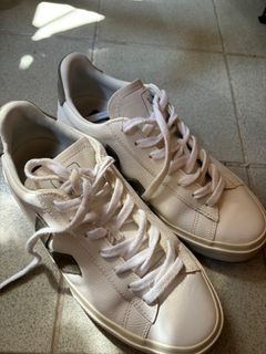 （分類：）位於 。 由 oookku 提交（商品編號 1352187232，圖片 1）。簡介： 。