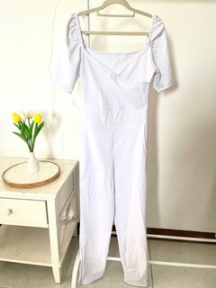 (Category: ) located in . Submitted by euniceclothing_coph (Listing ID 1352318276, Image 1). Description: .