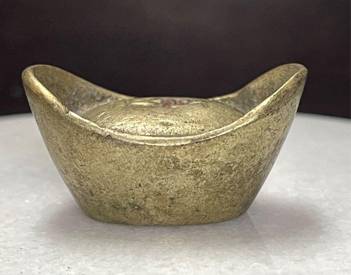 儲備銀　参考品約1796g 官銀 五十两 古銭　巨大な銀錠　銀元宝 清国嘉慶年月