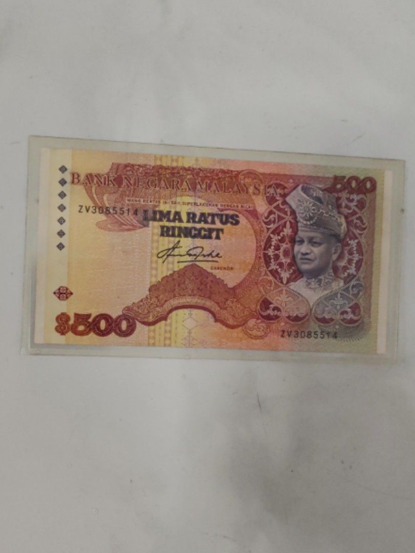 5th series 500 ringgit (Category: Currency) located in Singapore. Submitted by seowzuazi (Listing ID 1352391031, Image 1). Description: It is sealed once we got it..