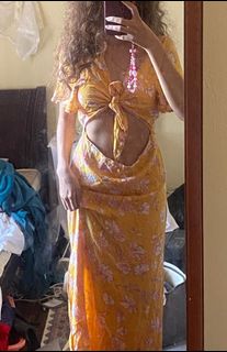 (Category: ) located in . Submitted by dollytreasure (Listing ID 1352369384, Image 1). Description: .