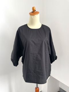 (Kategori: ) berada di . Dikirim oleh mrsdeecloset (ID iklan 1352487191, Gambar 1). Deskripsi: .
