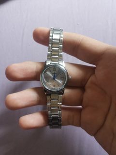 (Category: ) located in . Submitted by yez.bundle (Listing ID 1352366906, Image 1). Description: .