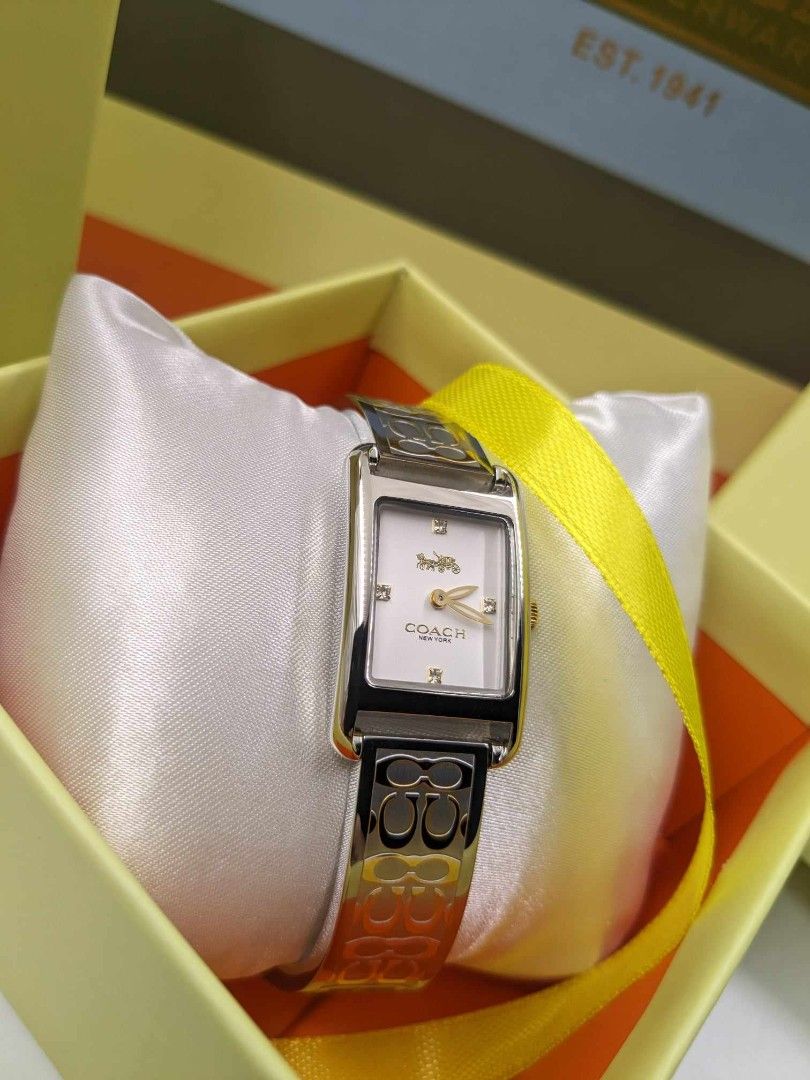 Coach Bengle Square Watch for Women (Category: Luxury Watches) located in Las Pinas. Submitted by luxlahvu2017 (Listing ID 1352376783, Image 2). Description: Authentic Coach Bengle Square Watch for Women.