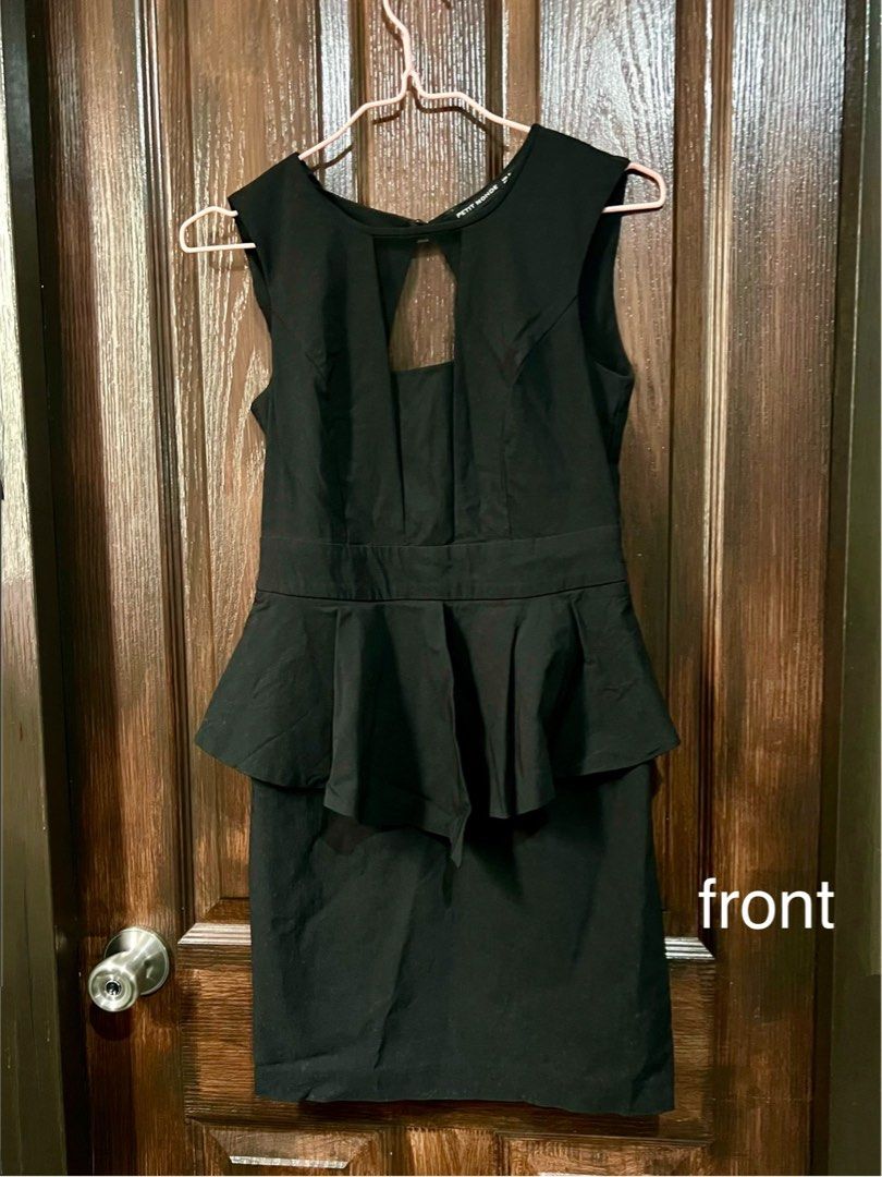 Petit Monde Cocktail Mini Dress (Category: Dresses) located in Santa Rosa. Submitted by itsmissmk28 (Listing ID 1352358401, Image 2). Description: Fits xs-s Lenght: 31-32in Waist: 24-26in.