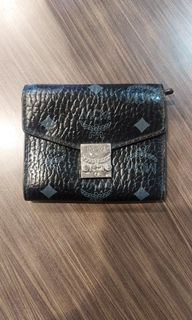 (Kategori: ) berada di . Dikirim oleh istylebelsbabyy (ID iklan 1352514393, Gambar 1). Deskripsi: .