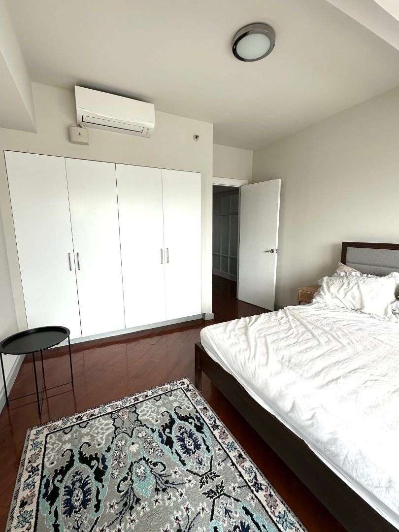 FOR RENT: One Bedroom Unit with Den in Manansala Tower Rockwell Center ...