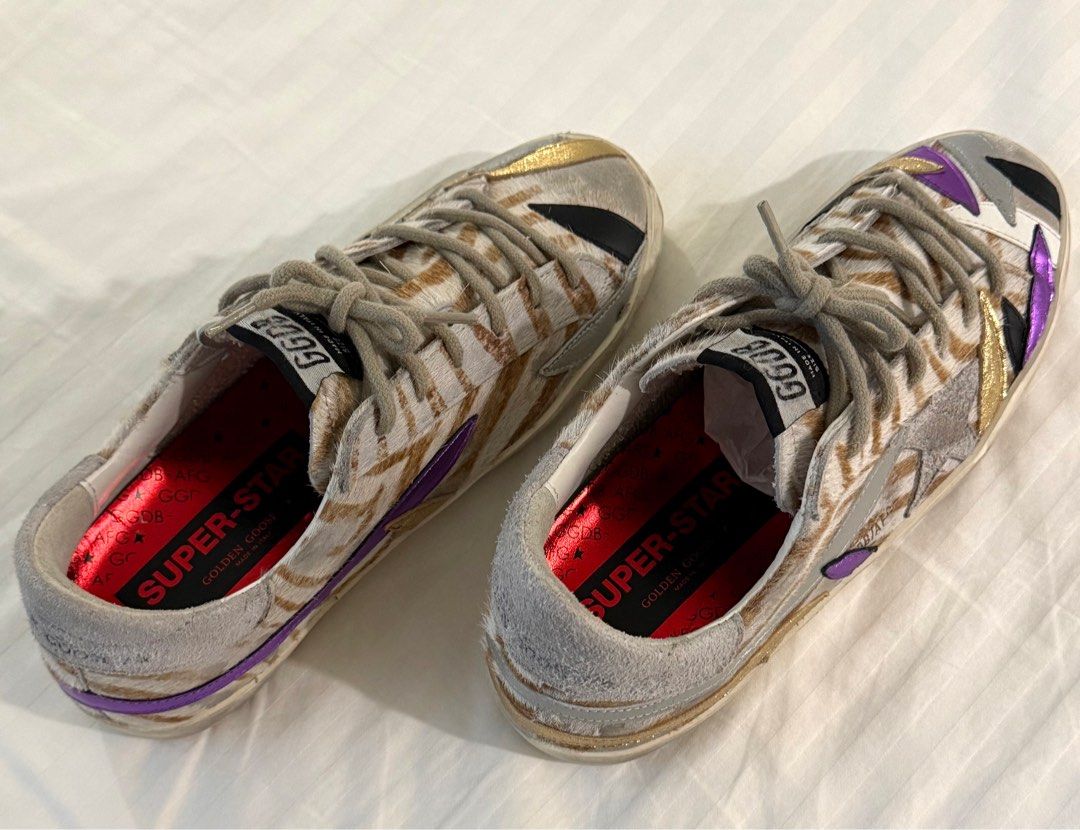 Golden Goose Super Star LTD (REAL) (Category: Sneakers) located in Muntinlupa City. Submitted by polm1 (Listing ID 1352353916, Image 3). Description: Sellin Golden Goose ladies limited edition Size EU38 Used once Authentic Original Bought in EU 20K Last price Txt for faster respond .