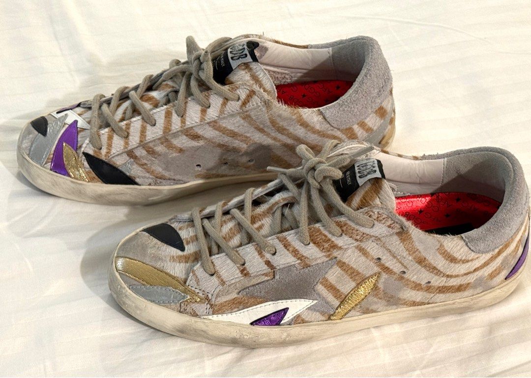 Golden Goose Super Star LTD (REAL) (Category: Sneakers) located in Muntinlupa City. Submitted by polm1 (Listing ID 1352353916, Image 1). Description: Sellin Golden Goose ladies limited edition Size EU38 Used once Authentic Original Bought in EU 20K Last price Txt for faster respond .